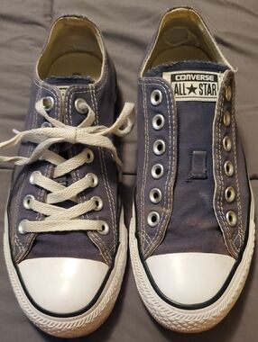 Converse All Star Low Top Canvas Sneakers in Charcoal Grey/ Unisex Size M 6/ W8